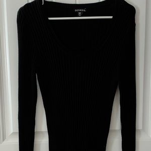 Cute Black Long Sleeve Ribbed Top
